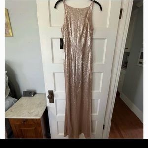 Brand new bridesmaid/prom dress. Size small